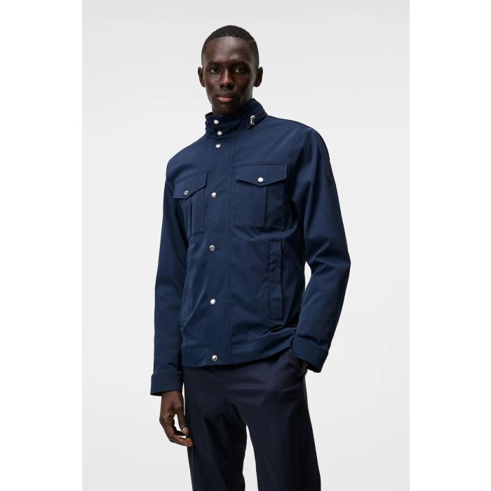 j-lindeberg-takki-bailey-poly-jacket-tummansininen-1