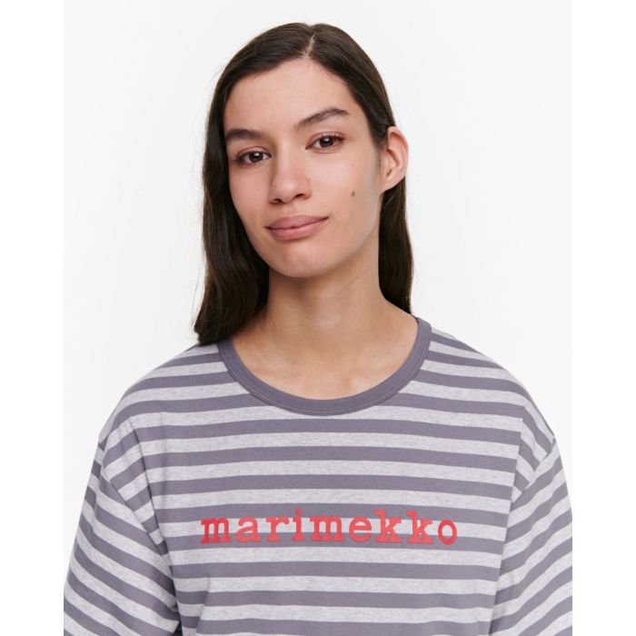 marimekko-naisten-pyjamapaita-hiirenkorva-tasaraita-light-harmaa-kuosi-4