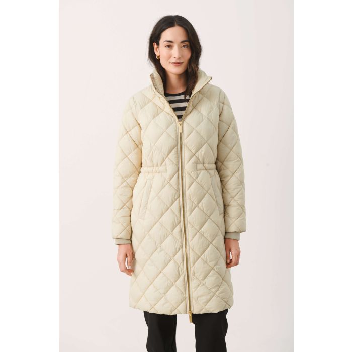part-two-naisten-toppatakki-chea-quilted-coat-luonnonvalkoinen-1