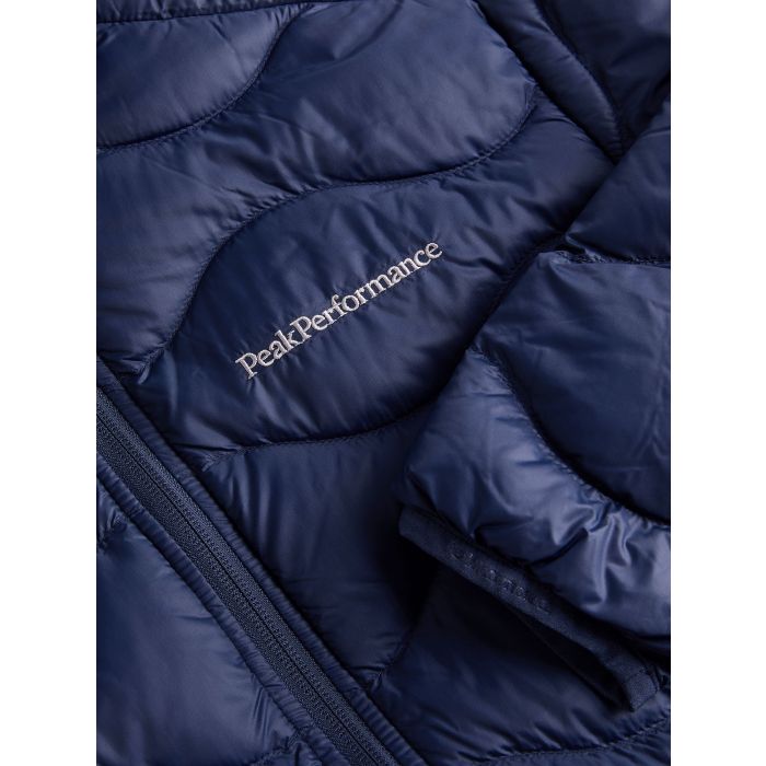 peak-performance-miesten-takki-helium-down-hood-jacket-tummansininen-3