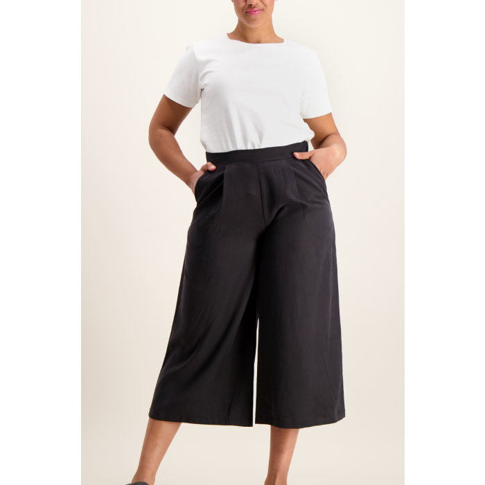 Kaiko, Naisten Housut, Flowy Culottes Musta