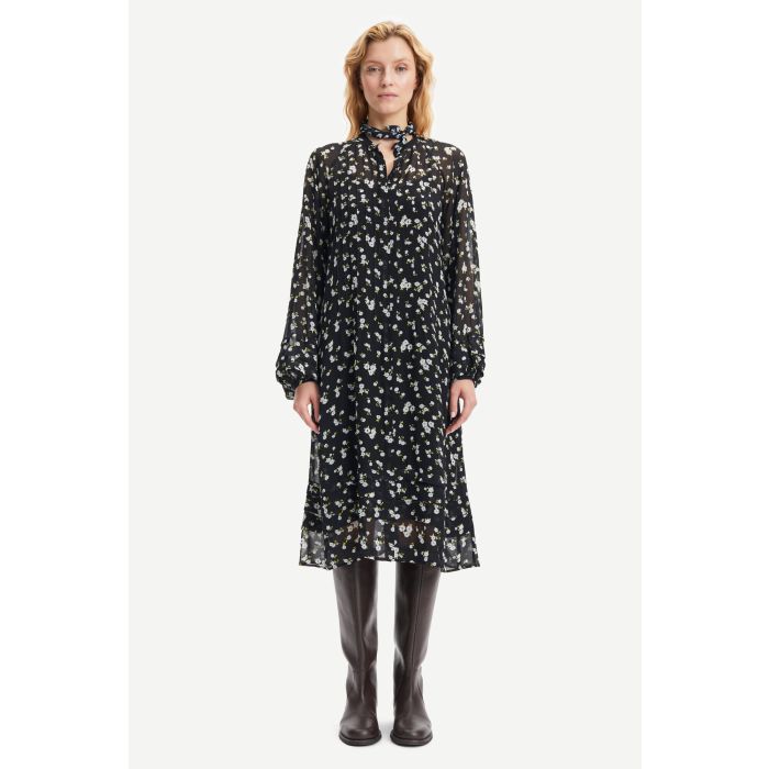 samsoe-and-samsoe-naisten-mekko-elma-shirt-dress-aop-9695-musta-kuosi-1