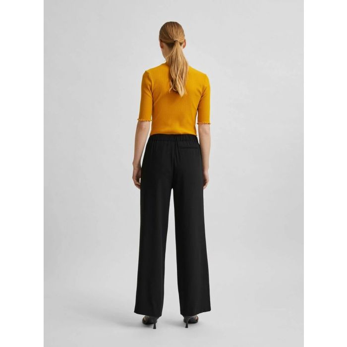 selected-femme-housut-slftinni-relaxed-mw-wide-pant-musta-2