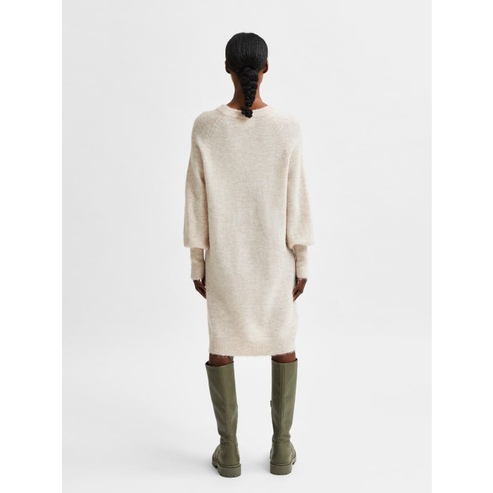 selected-femme-naisten-neulemekko-slflulu-ls-knit-dress-o-neck-luonnonvalkoinen-2