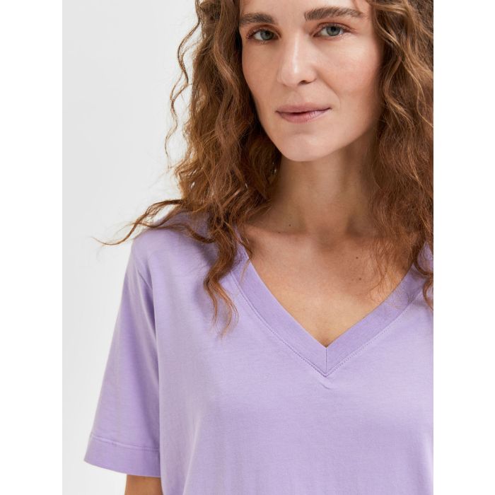 selected-femme-naisten-t-paita-slfstandard-ss-v-neck-tee-liila-4