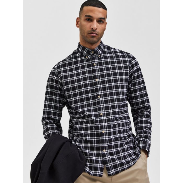 selected-miesten-flanellipaita-slim-flannel-shirt-musta-ruutu-5