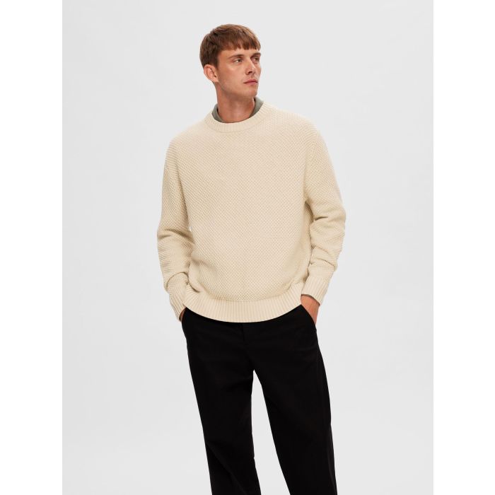 selected-miesten-neulepaita-bert-relaxed-knit-stu-crew-luonnonvalkoinen-1