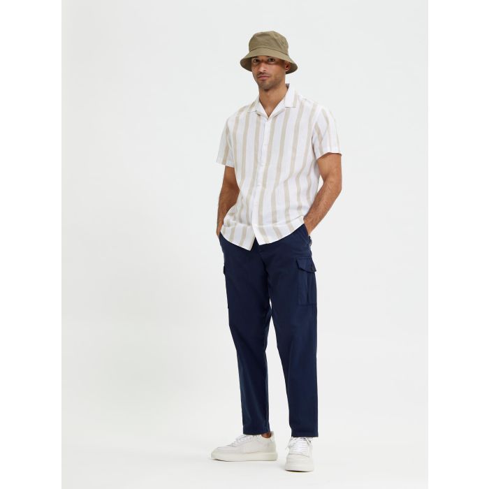 selected-miesten-paita-new-linen-shirt-resort-raidallinen-ruskea-6