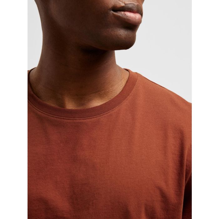 selected-miesten-t-paita-aspen-t-shirt-nos-poltettu-oranssi-4