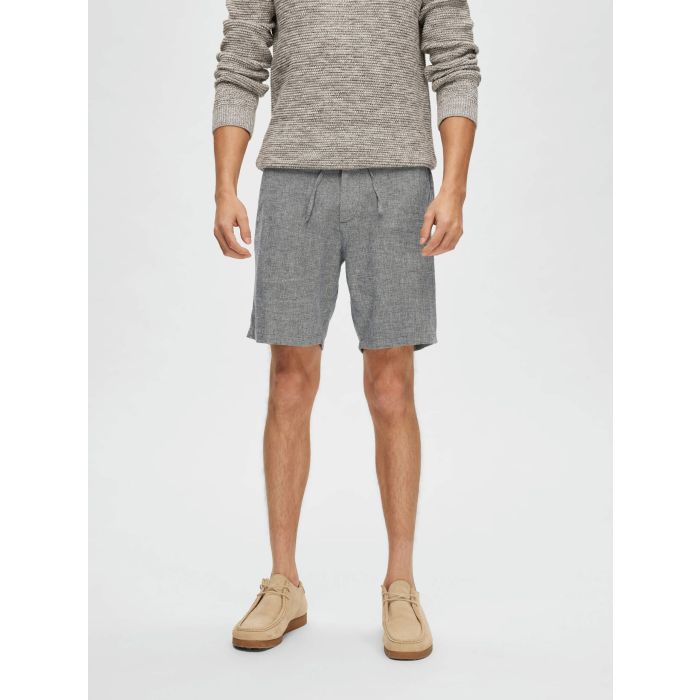 selected-shortsit-comfort-brody-linen-shorts-sininen-kuosi-1