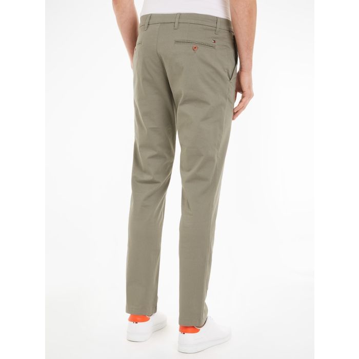 tommy-hilfiger-housut-denton-chino-printed-structure-keskiharmaa-2