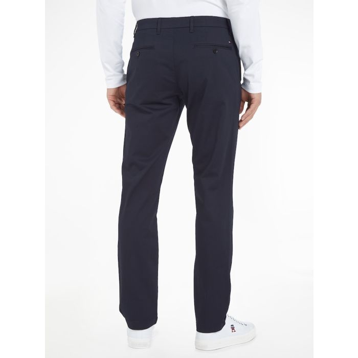 tommy-hilfiger-housut-denton-chino-printed-structure-tummansininen-2