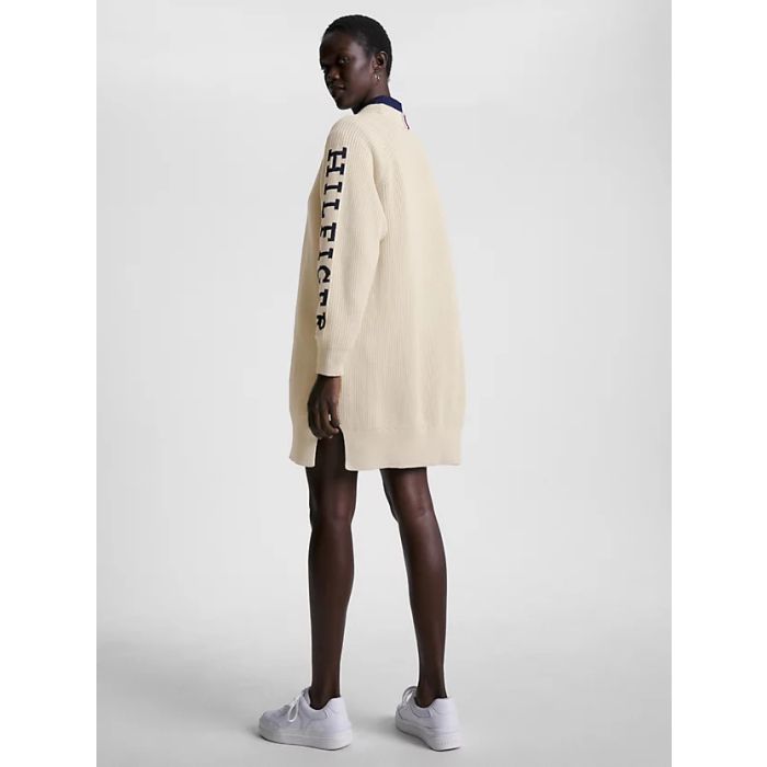 tommy-hilfiger-mekko-placed-hilfiger-sweater-dress-luonnonvalkoinen-2