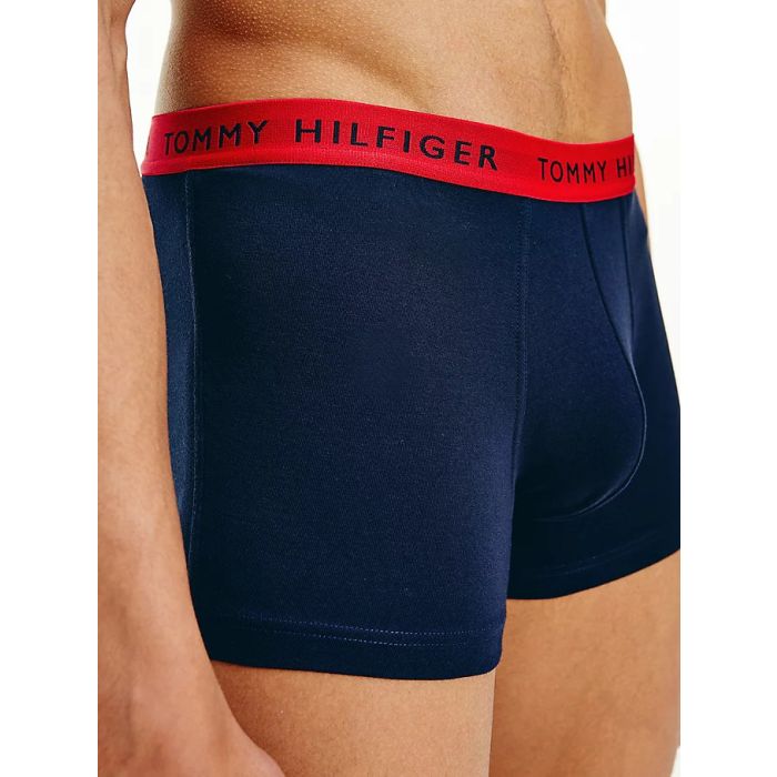 tommy-hilfiger-miesten-bokserit-3p-trunk-color-wb-nos-tummansininen-2