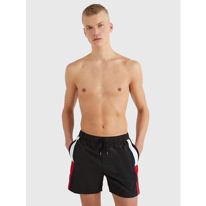 tommy-hilfiger-uimashortsit-sf-medium-drawstring-musta-1