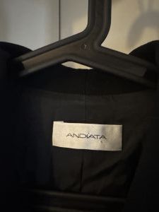 Andiata Bleiseri Musta 34 (Second hand) Musta