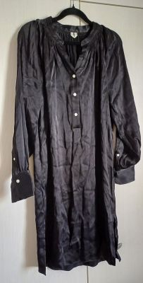 Arket Mekko Musta 34 (Second hand) Musta