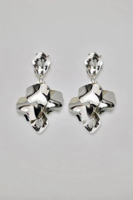 Bow 19 korvakorut, LEAF EARRING Hopeanharmaa