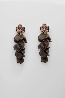 Bow 19 korvakorut, STONE DROP EARRINGS Tummanruskea