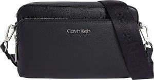 Calvin Klein Accessories Naisten Olkalaukku CK MUST CAMERA BAG Musta