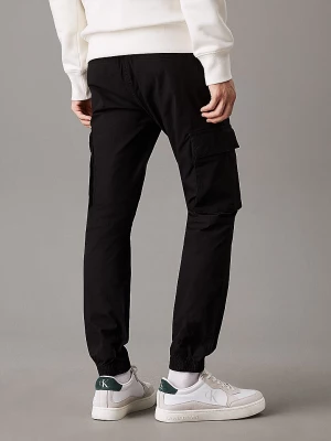 Calvin Klein Jeans Miesten Housut, SKINNY CARGO Musta