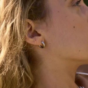 Edblad korvakorut, CHUNKY HOOPS STEEL Hopeanharmaa
