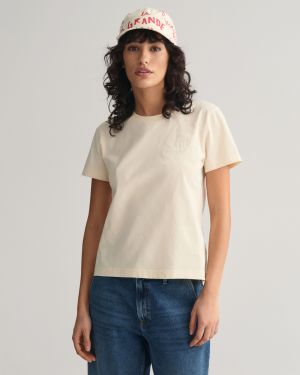 Gant Naisten T-Paita, REG TONAL SHIELD SS T-SHIRT Kitti