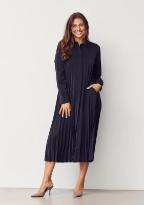 Isay naisten mekko, FRIDA PLEAT DRESS Musta