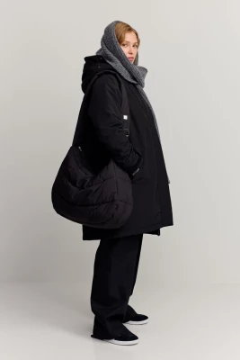 Makia naisten laukku, FREJA QUILTED BAG Musta