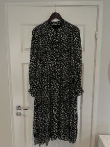 Second Female Naisten Mekko, AYALI DRESS (2nd hand) Musta Kuosi