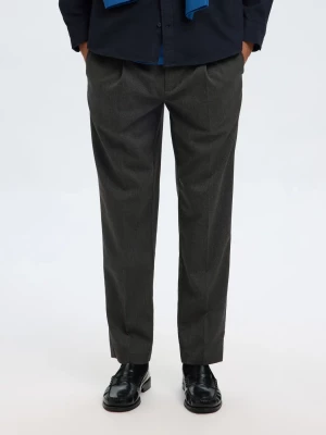 Selected miesten housut, REG TAPRED LEROY PLEAT Dark Grey Melange