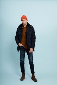 daniel-hechter-miesten-parkatakki-high-tech-down-parka-tummansininen-1