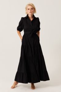 andiata-maksimekko-cacey-dress-musta-1
