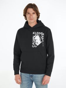 calvin-klein-jeans-miesten-huppari-logolla-modern-metals-graphic-hoodie-musta-1