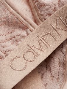calvin-klein-rintaliivit-ck-unlined-triangle-nude-2