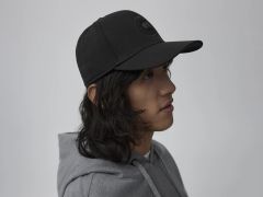 canada-goose-miesten-lippis-tonal-cap-musta-1