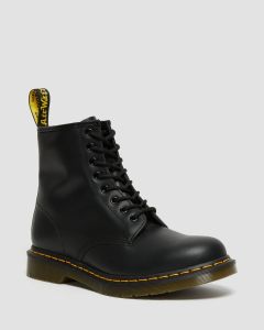 dr-martens-naisten-kengat-1460-black-nappa-musta-1