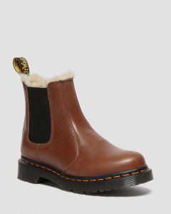dr-martens-naisten-kengat-leonore-2976-farrier-keskiruskea-1