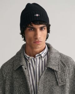 gant-miesten-pipo-shield-wool-beanie-musta-1