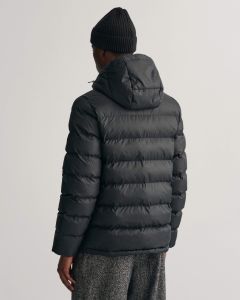 gant-miesten-toppatakki-active-cloud-jacket-musta-2