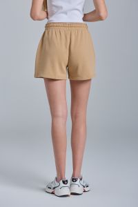 gant-naisten-collegeshortsit-rel-icon-g-shorts-kameli-2