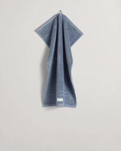 gant-pyyhe-gant-premium-towel-30x50-vaaleansininen-1