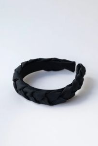 gauhar-helsinki-hiuspanta-headband-helsinki-atelier-braided-black-musta-1
