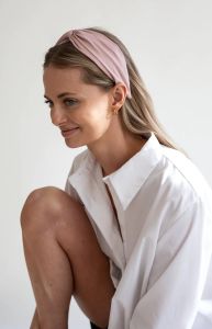gauhar-naisten-hiuspanta-headband-helsinki-atelier-blush-vaaleanpunainen-1