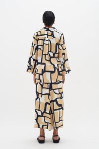 inwear-naisten-paitamekko-hecantei-shirt-musta-kuosi-2