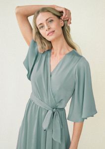 katri-niskanen-mekko-inga-satin-midi-dress-khaki-1