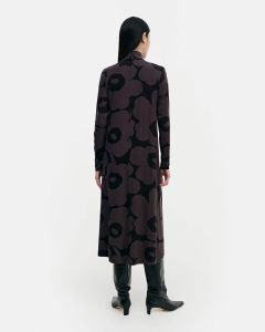 marimekko-mekko-cavea-unikko-trikoopoolomekko-musta-kuosi-2