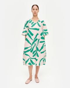 marimekko-naisten-mekko-agnete-floretti-mekko-vihrea-kuosi-1
