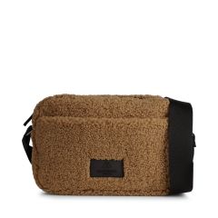 markberg-naisten-laukku-alexis-crossbody-recycled-kaakaonruskea-1