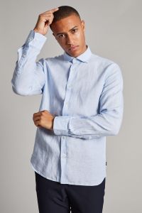 matinique-miesten-pellavapaita-marc-short-linen-keskisininen-1